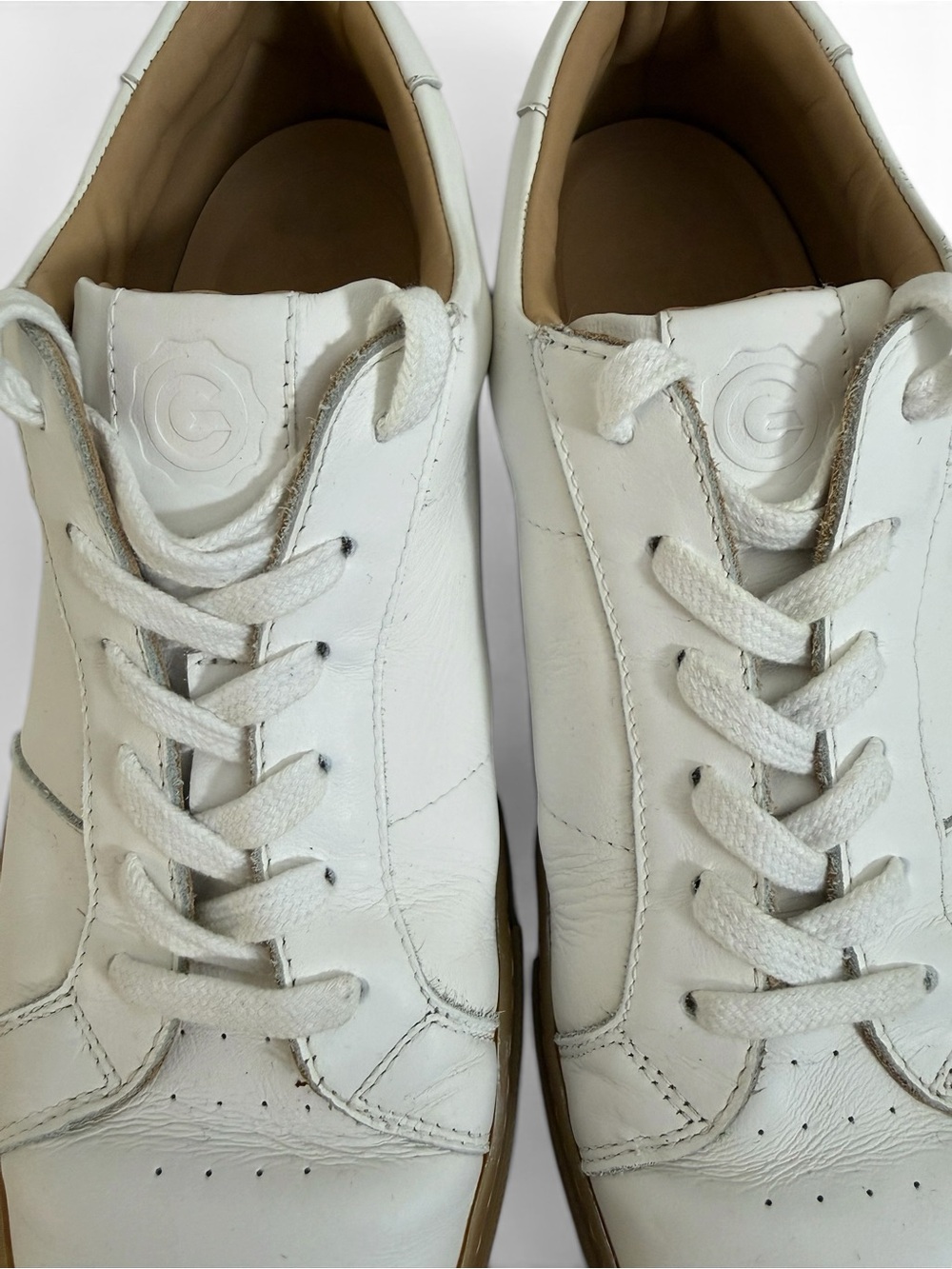 Greats White Leather Sneakers Gum Sole Men’s Size 9 - Picture 8 of 10